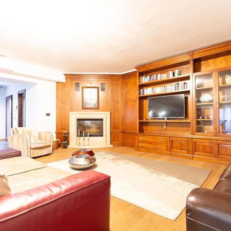 Villa Adige Luxury - M&M Holiday House Perugia Bagian luar foto